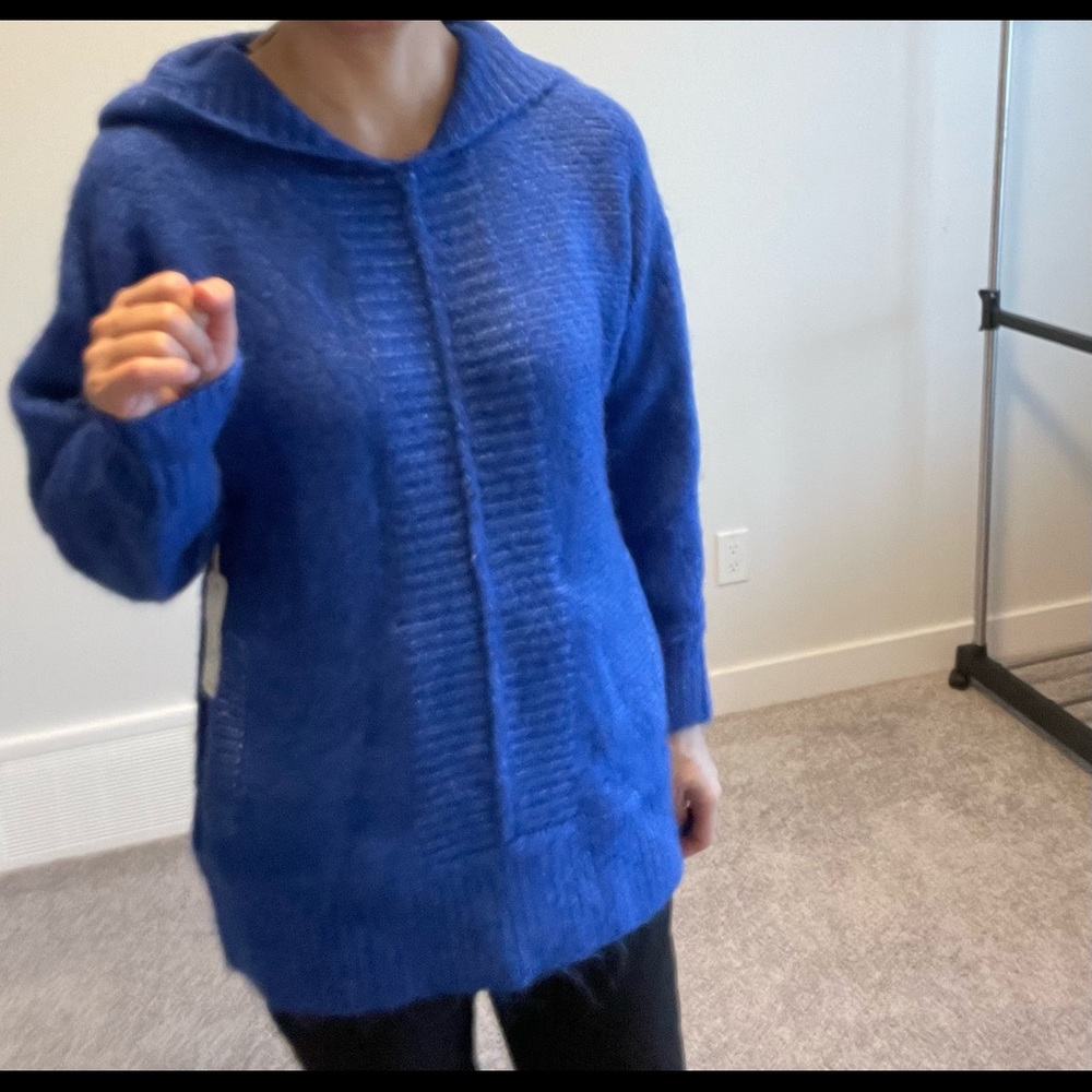 New blue hoodie sweater